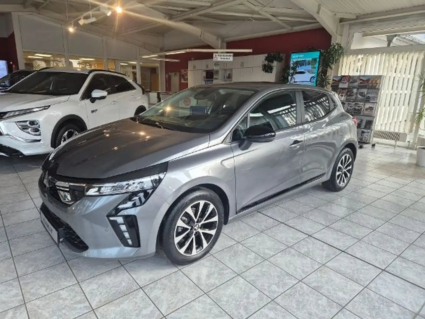 Mitsubishi Colt PLUS 1.0 T-Benziner 6-Gang 5 Jahre Garantie Grau - 1