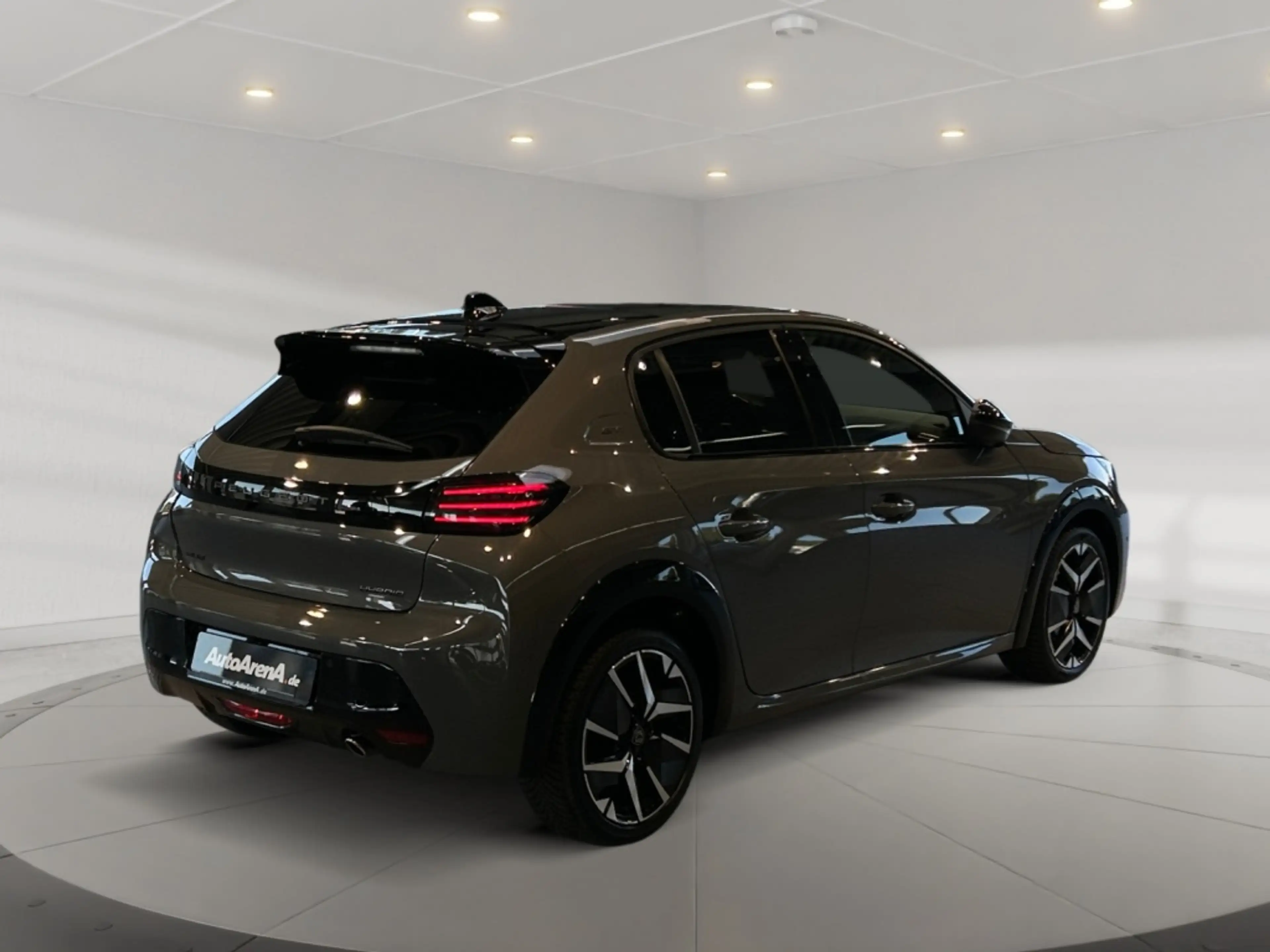 Peugeot 208 1.2 Hybrid 110 GT  Fahrassist+Pano+Cam+LED — photo 3