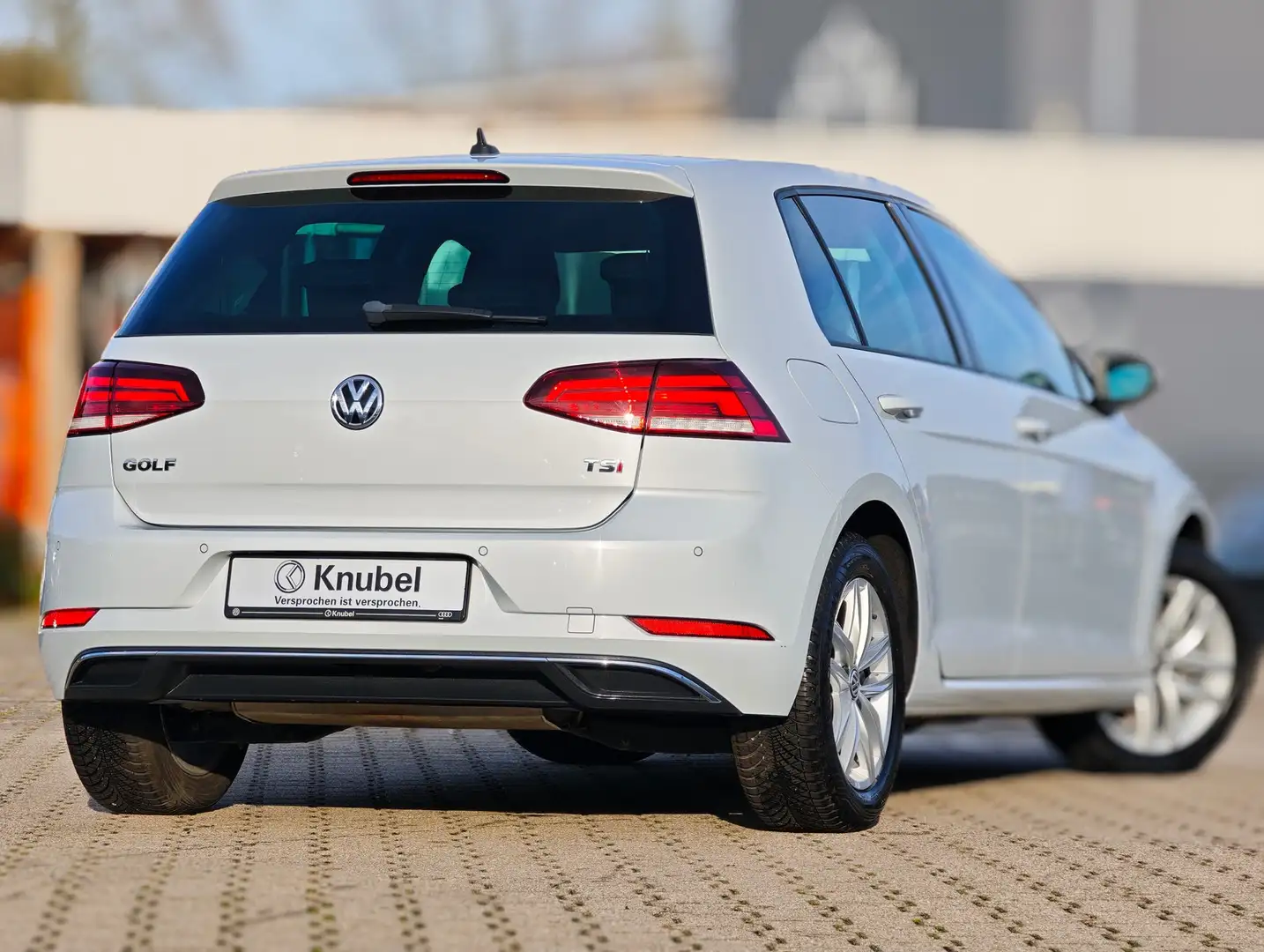 Volkswagen Golf VII Comfortline 1.4 TSI AHK*Nav*Massage*SHZ*PDC* Blanco - 2