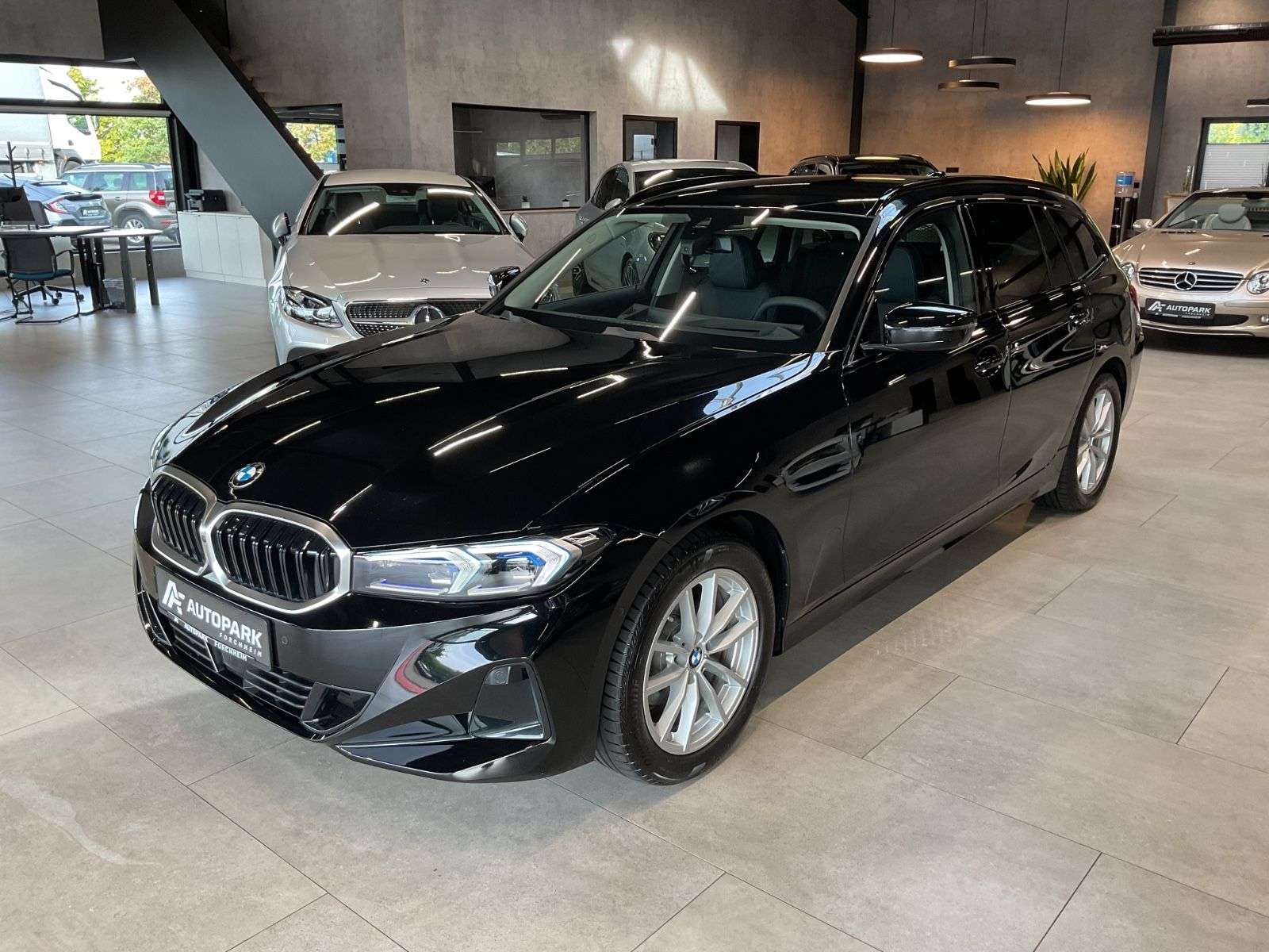 BMW 320