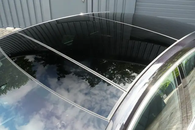 Porsche Panamera view 12