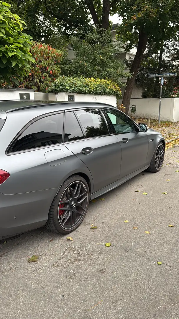 Mercedes-Benz E 63 AMG E 63 S AMG 4Matic (213.289) Gri - 2