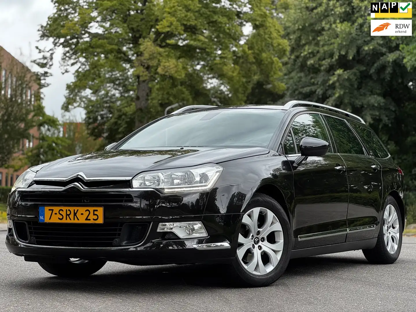 Citroen C5 Tourer 1.6 THP Collection Bruin - 1