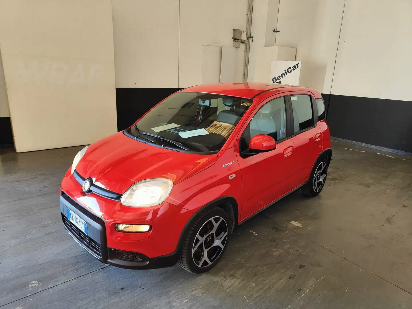 Fiat Panda Panda 1.0 FireFly S&S Hybrid Sport Rosso - 1