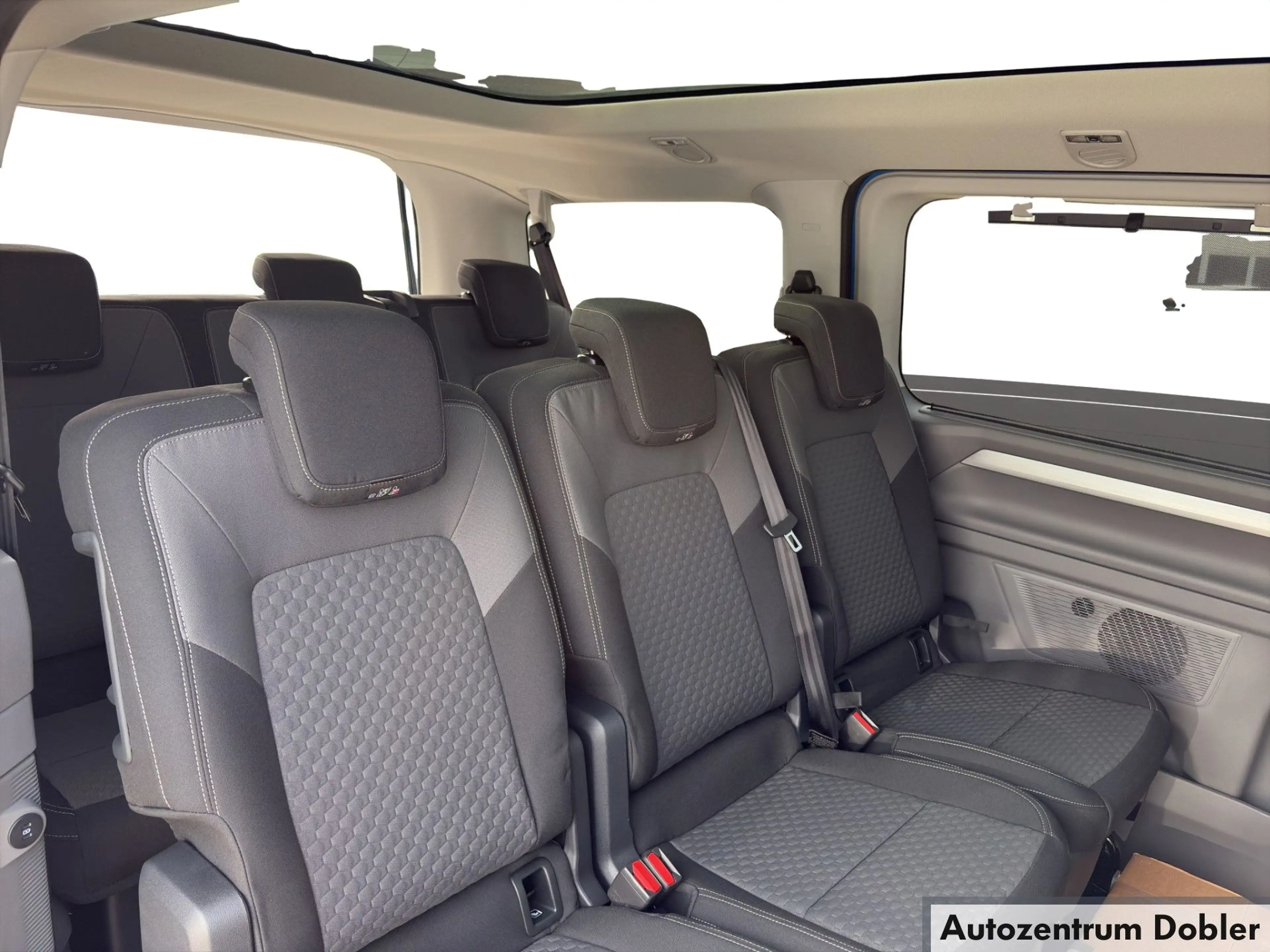 Volkswagen T7 Caravelle NFZ Caravelle Edition 2.0 l TDI 4MOT. 125 kW Navi — photo 11