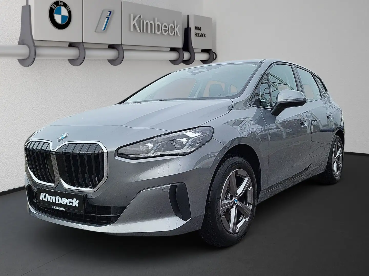 BMW 220 i Active Tourer Grau - 1
