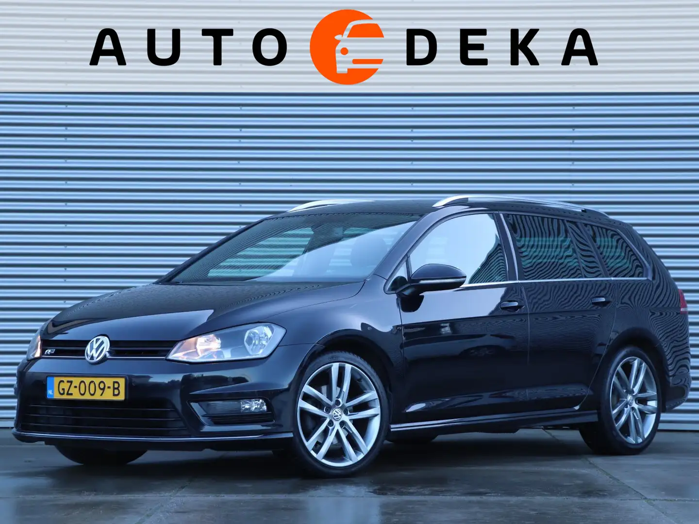 Volkswagen Golf Variant 1.6 TDI R-Line Business *Groot Navi*Parkeersens.* Schwarz - 1