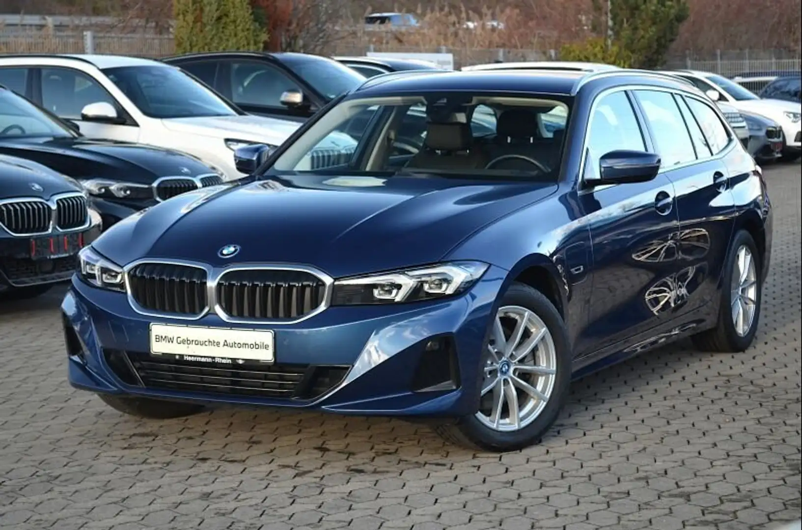 BMW 320 e xDrive LiveCptProf.LED.Harm/Kard.Kam.Dr.Ass Blau - 2