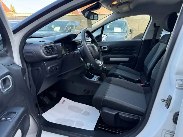 Citroen C3 view 12