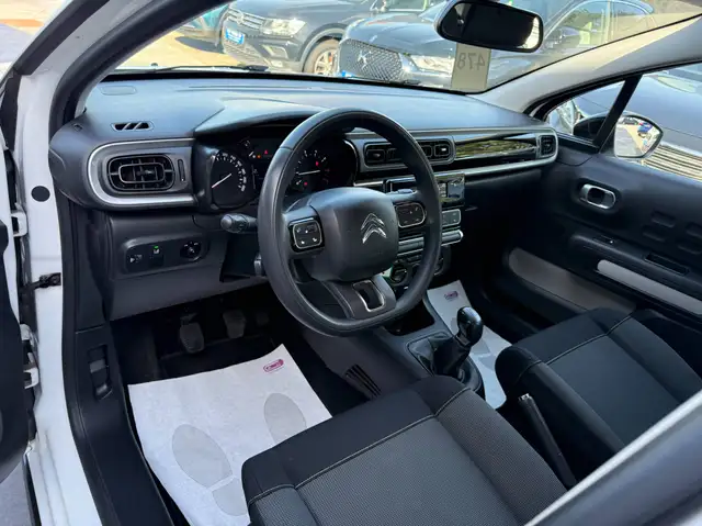 Citroen C3 view 13