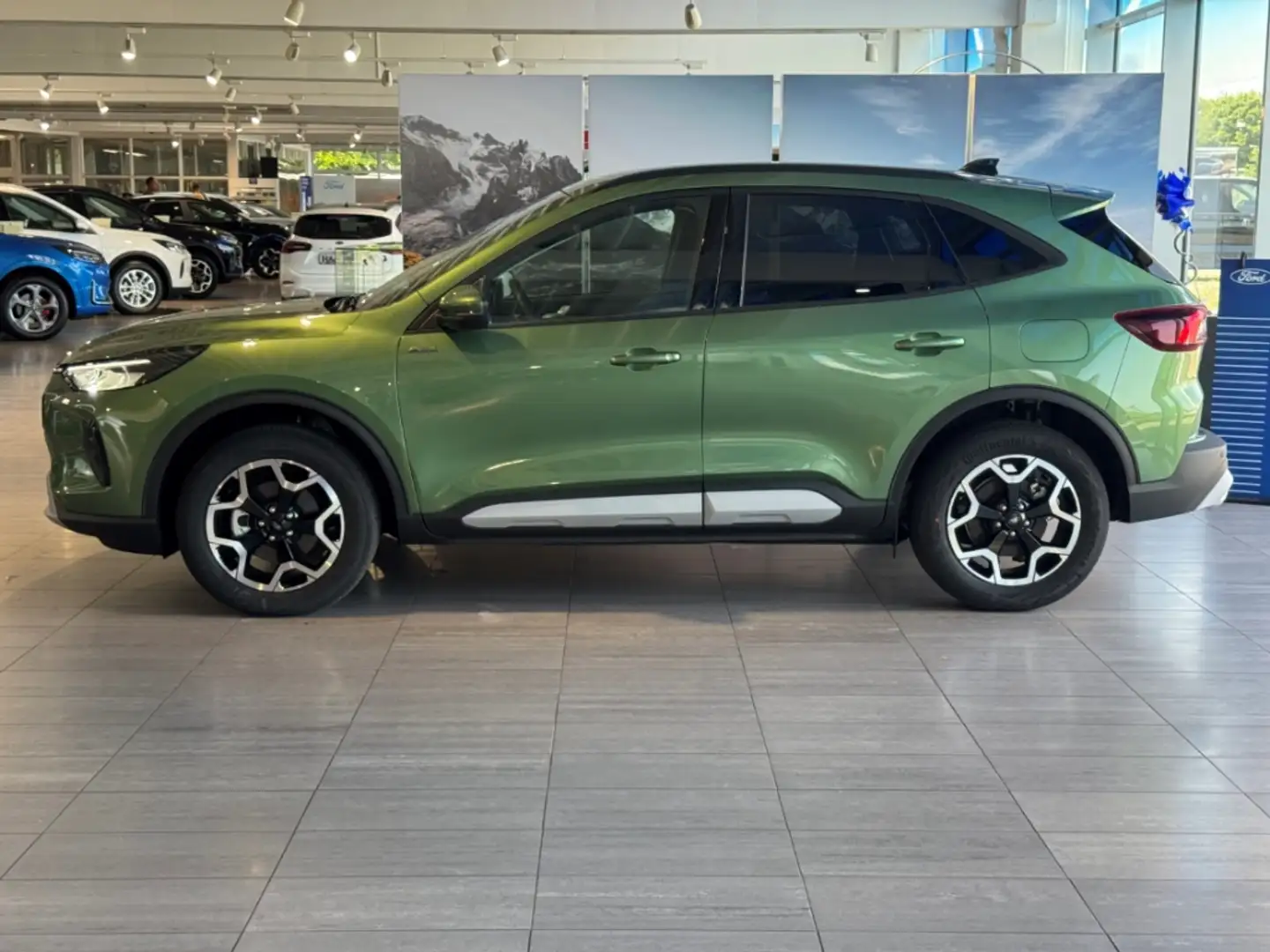 Ford Kuga FHEV Active Key-Free-System+Rückfahrkamera+LED-Sch Verde - 2