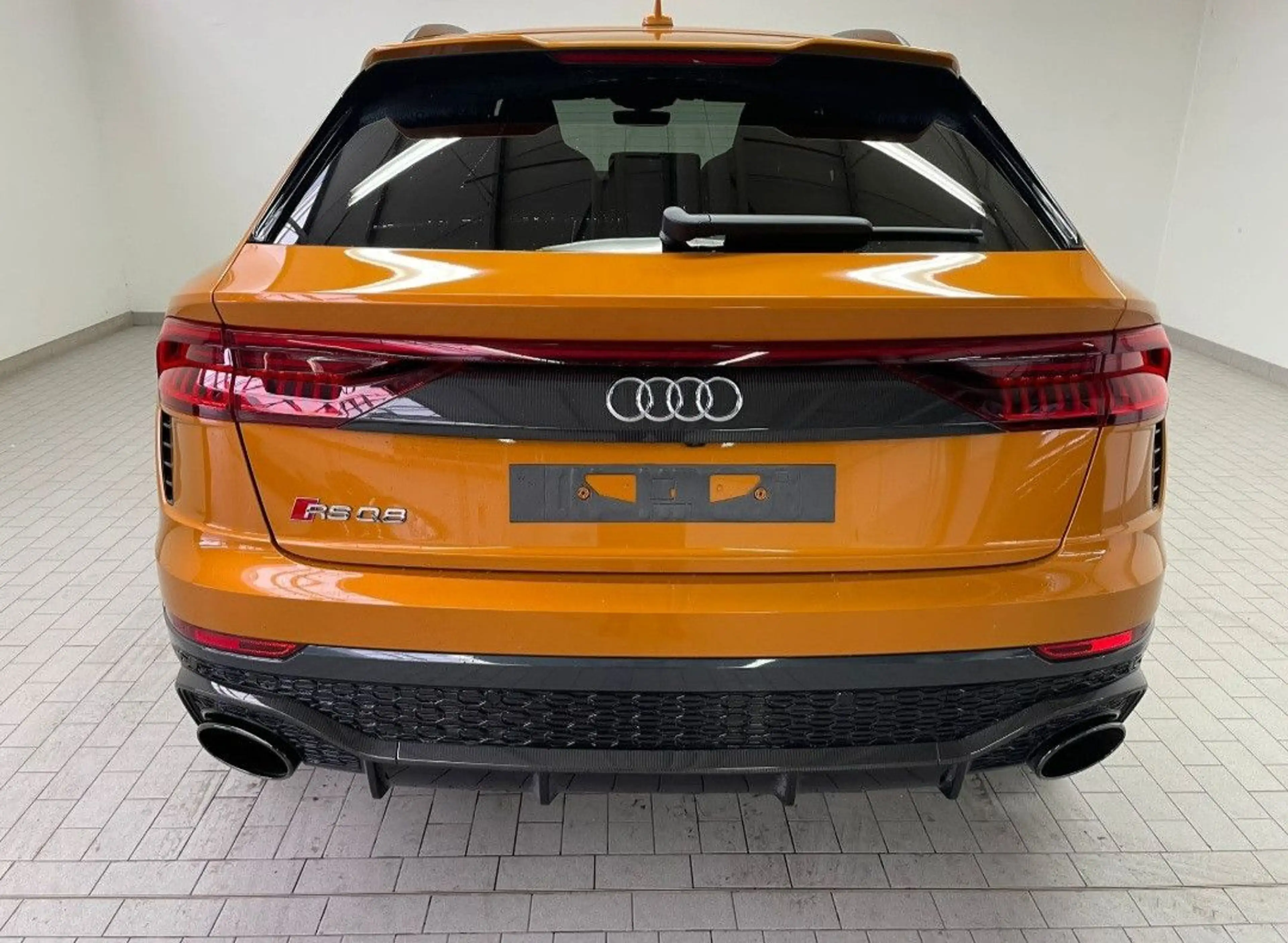 Audi RS Q8 4.0 TFSI KERAMIK-PANO-STANDHZG-CARBON — photo 4
