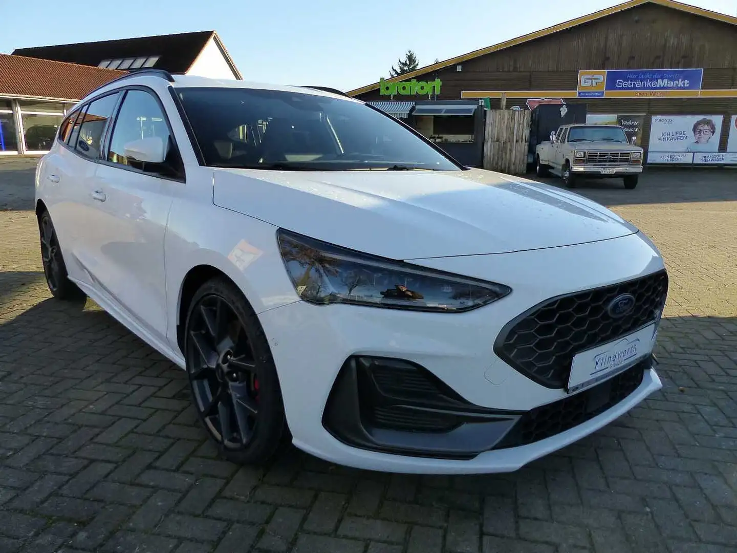 Ford Focus Turnier 2.3 EcoB. ST X Navi,iACC,Kamera Weiß - 2