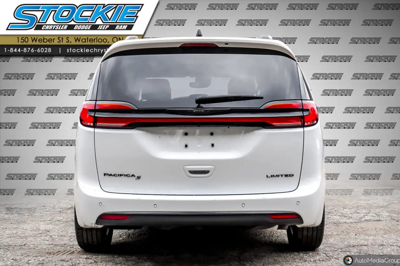 Chrysler Pacifica снимка Chrysler Pacifica