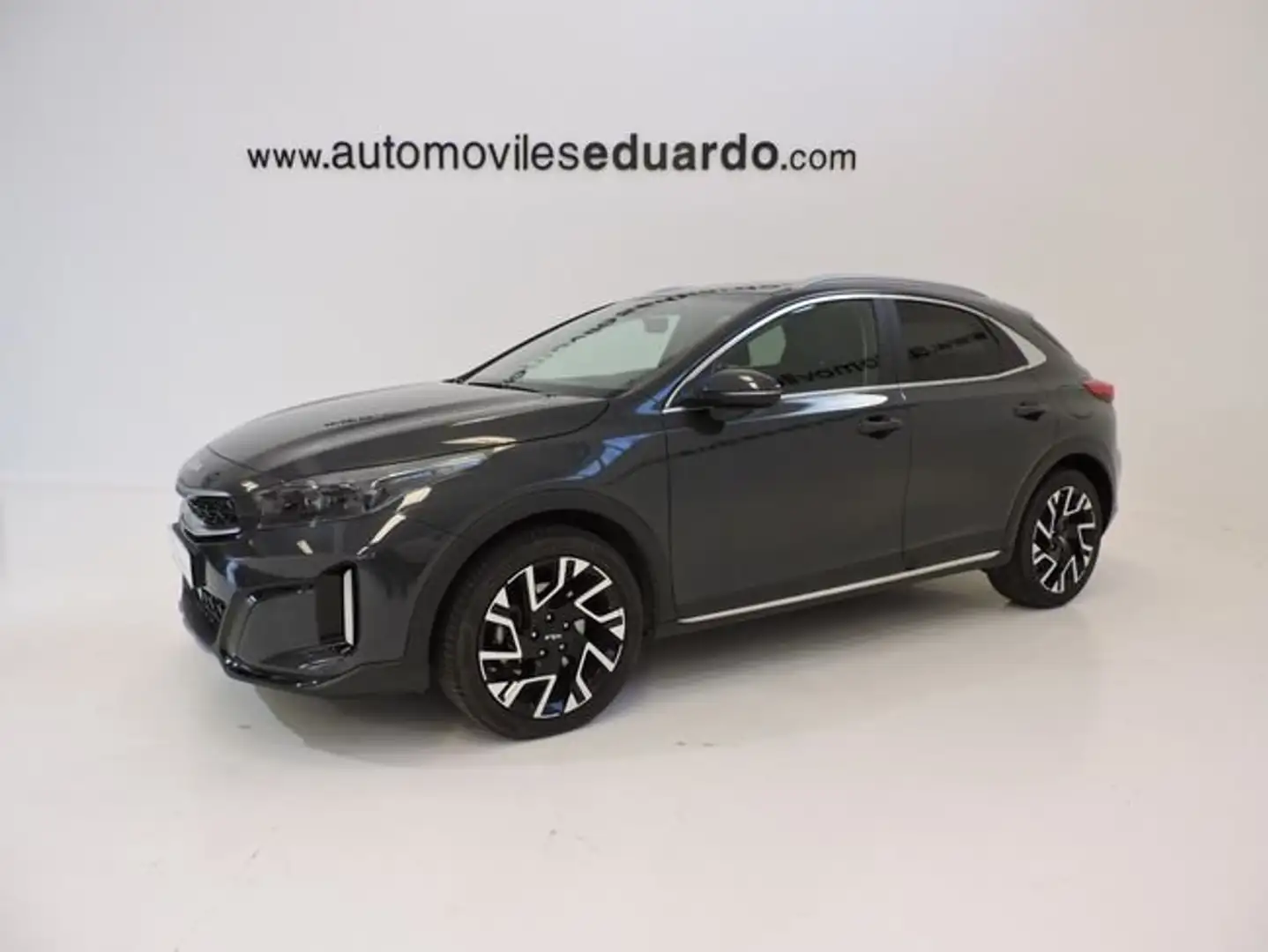 Kia XCeed Tech 1.6 Diesel MHEV 100 kW Gris - 1