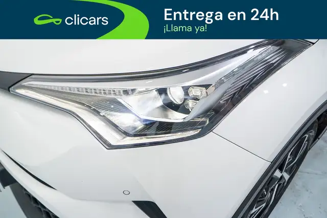 Toyota C-HR view 10