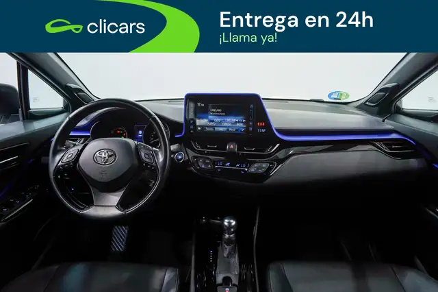 Toyota C-HR view 13