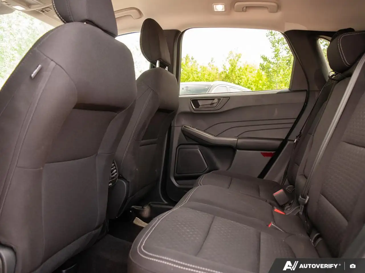 Ford Escape photo Ford Escape