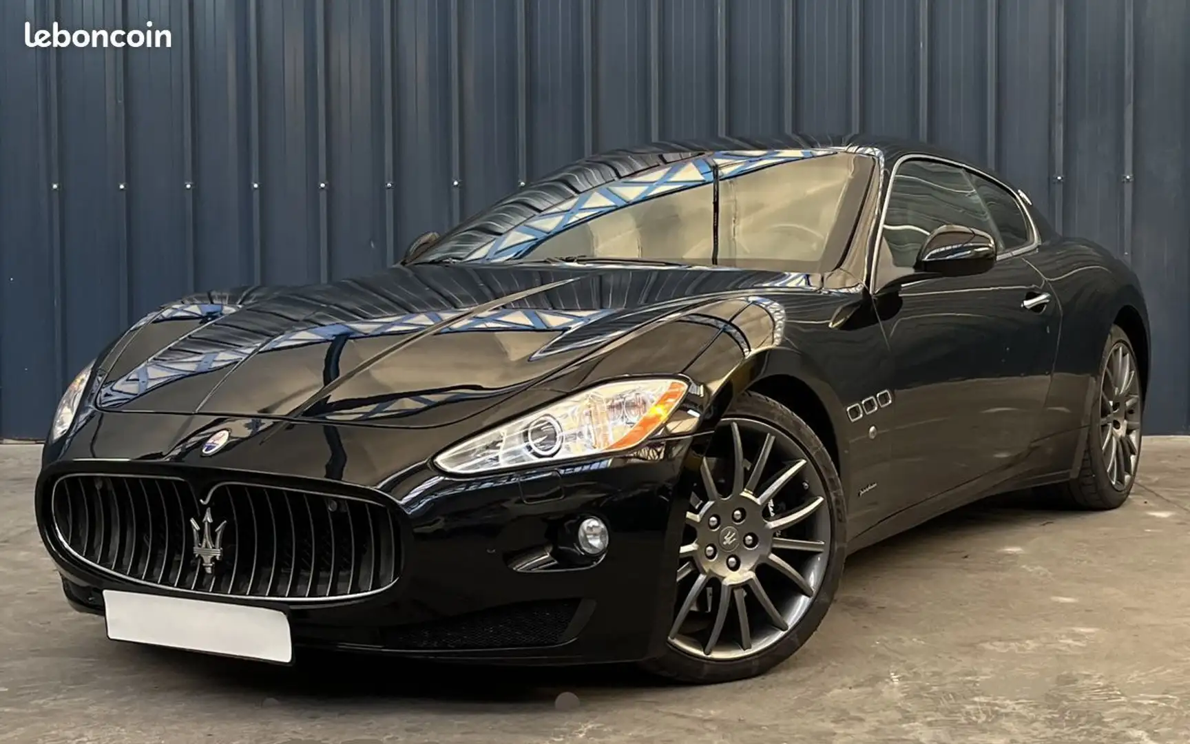 Maserati GranTurismo S 4.7l 440ch Boite ZF Garantie 1 An Suivi Complet Parfait ETAT automatique Noir - 1
