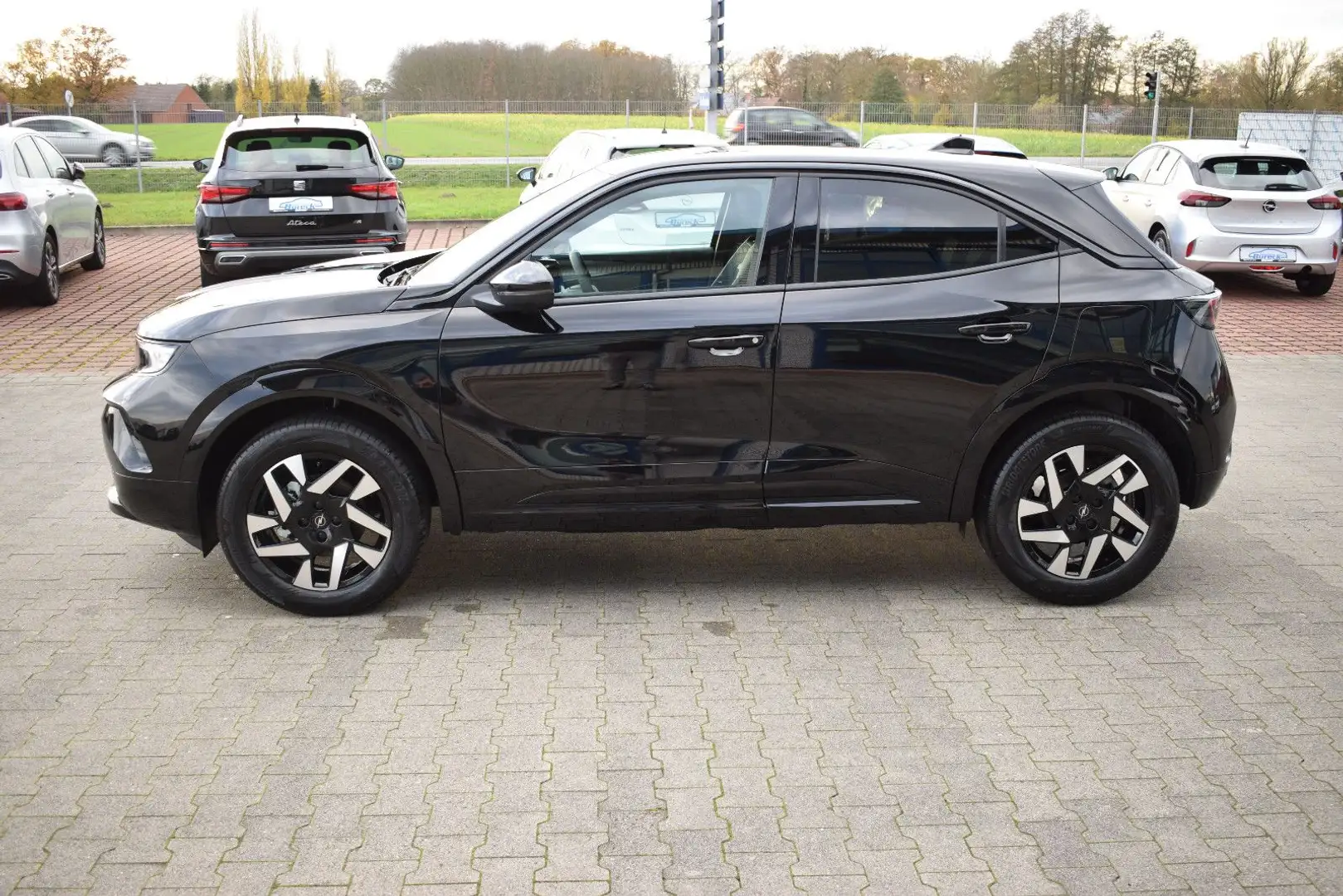 Opel Mokka 1,2 GS APP-Navi/SHZ/Kamera/NEU-Facelift Schwarz - 1