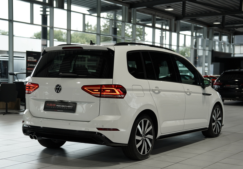 Volkswagen Touran R Line *ACC *Pano *Standhzg *AHK *Kamera — photo 8