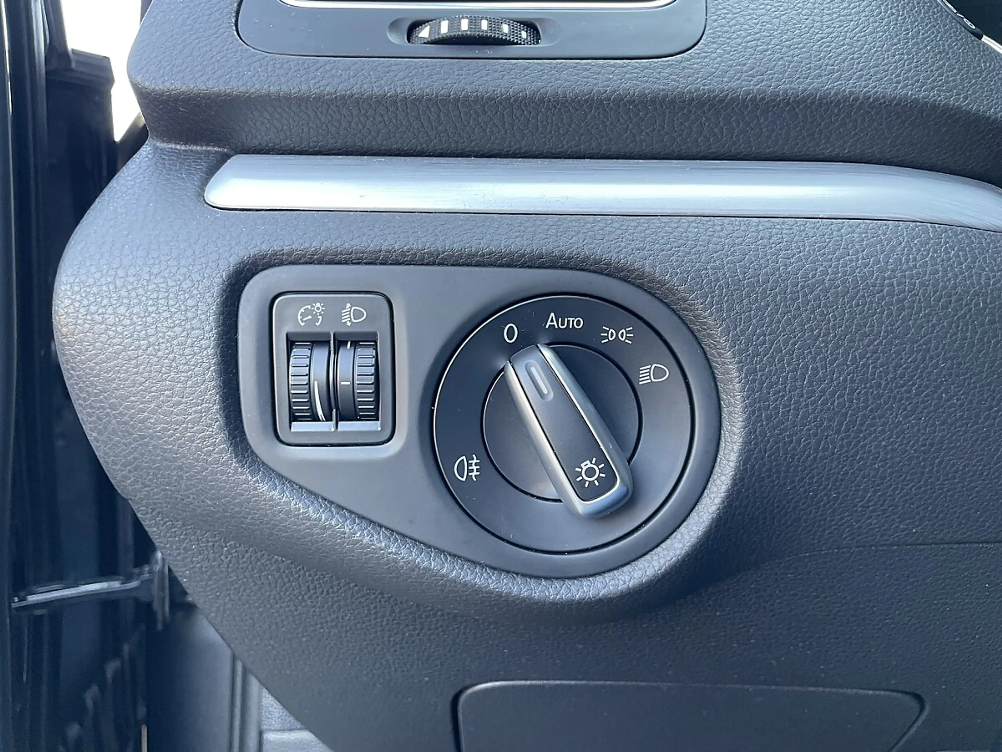 Volkswagen Sharan Comfortline BMT SCR 2,0 TDI — photo 10