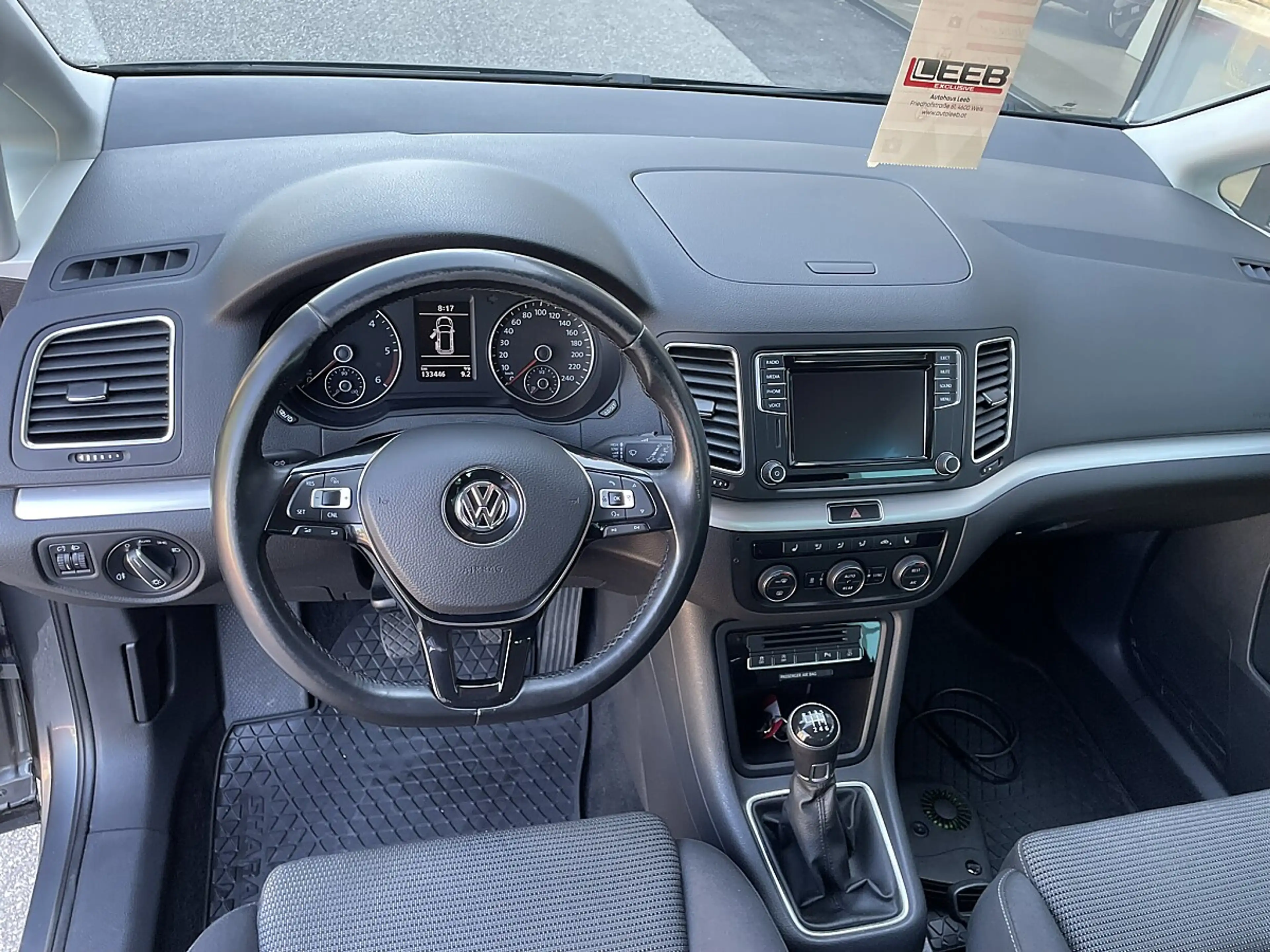 Volkswagen Sharan Comfortline BMT SCR 2,0 TDI — photo 6
