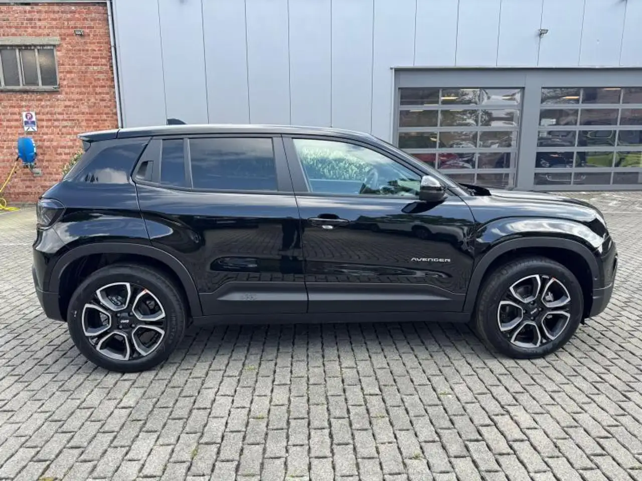 Jeep Avenger FREEDOM 6