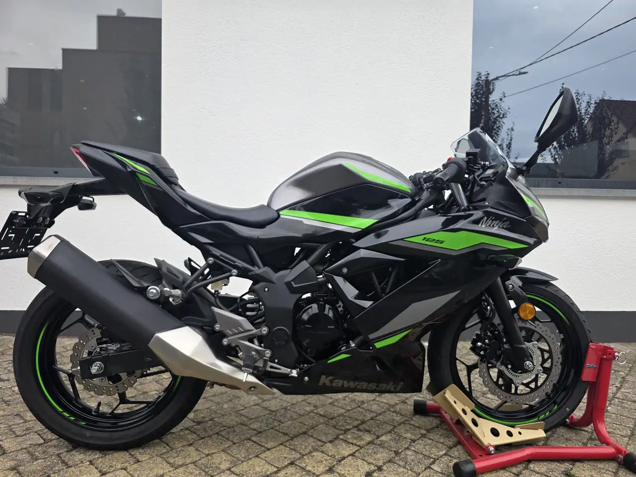 Kawasaki Ninja 125