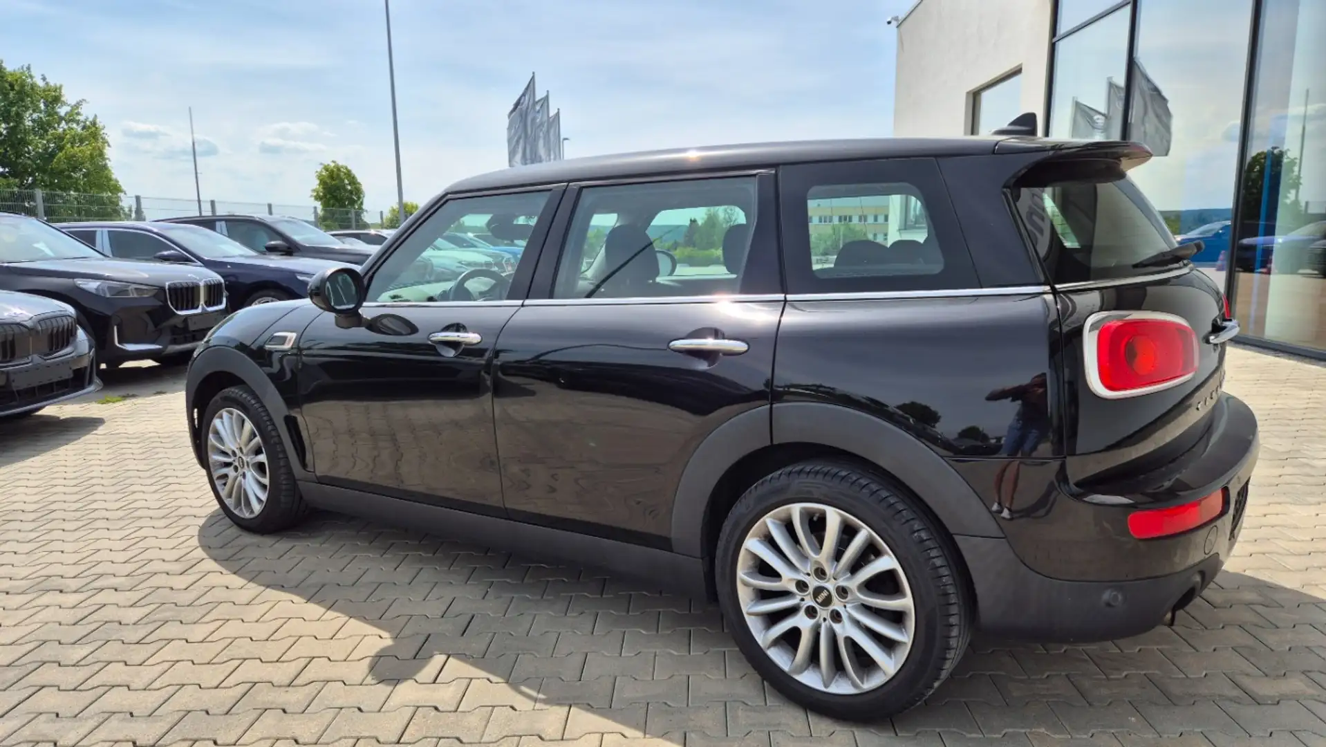 MINI One Clubman Pepper/Autom/PDCSitzheiz/Freisprech. Schwarz - 2