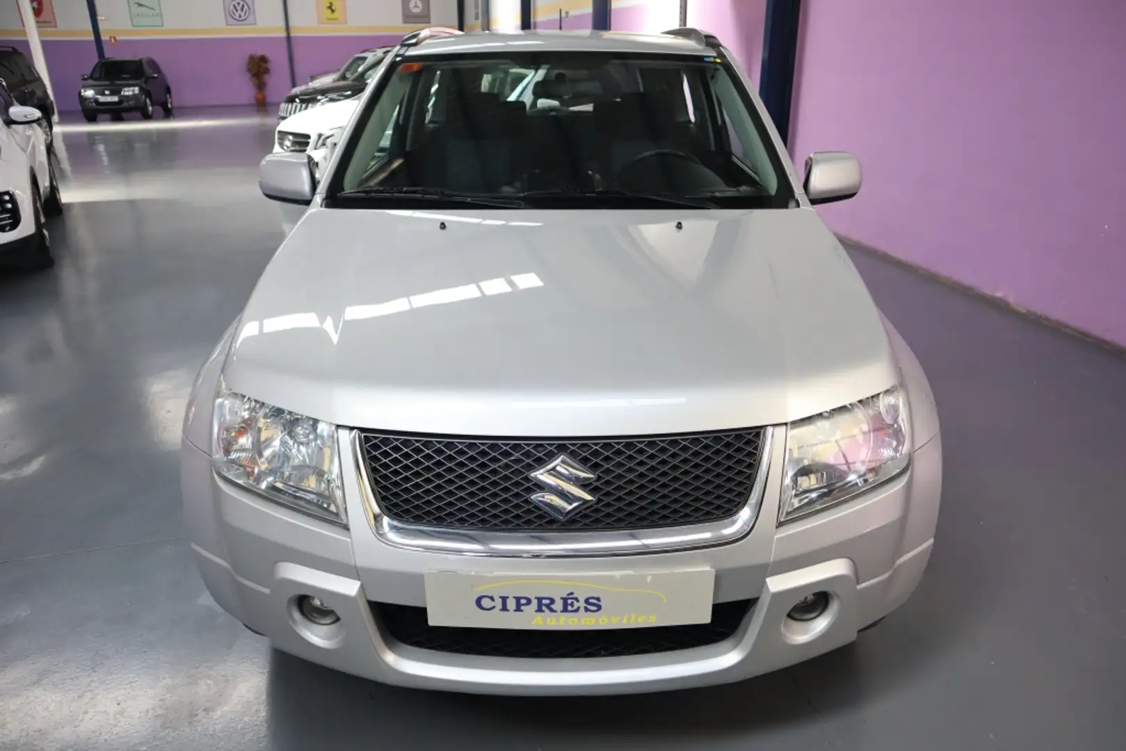 Suzuki Grand Vitara 1.9DDiS JX Plateado - 2