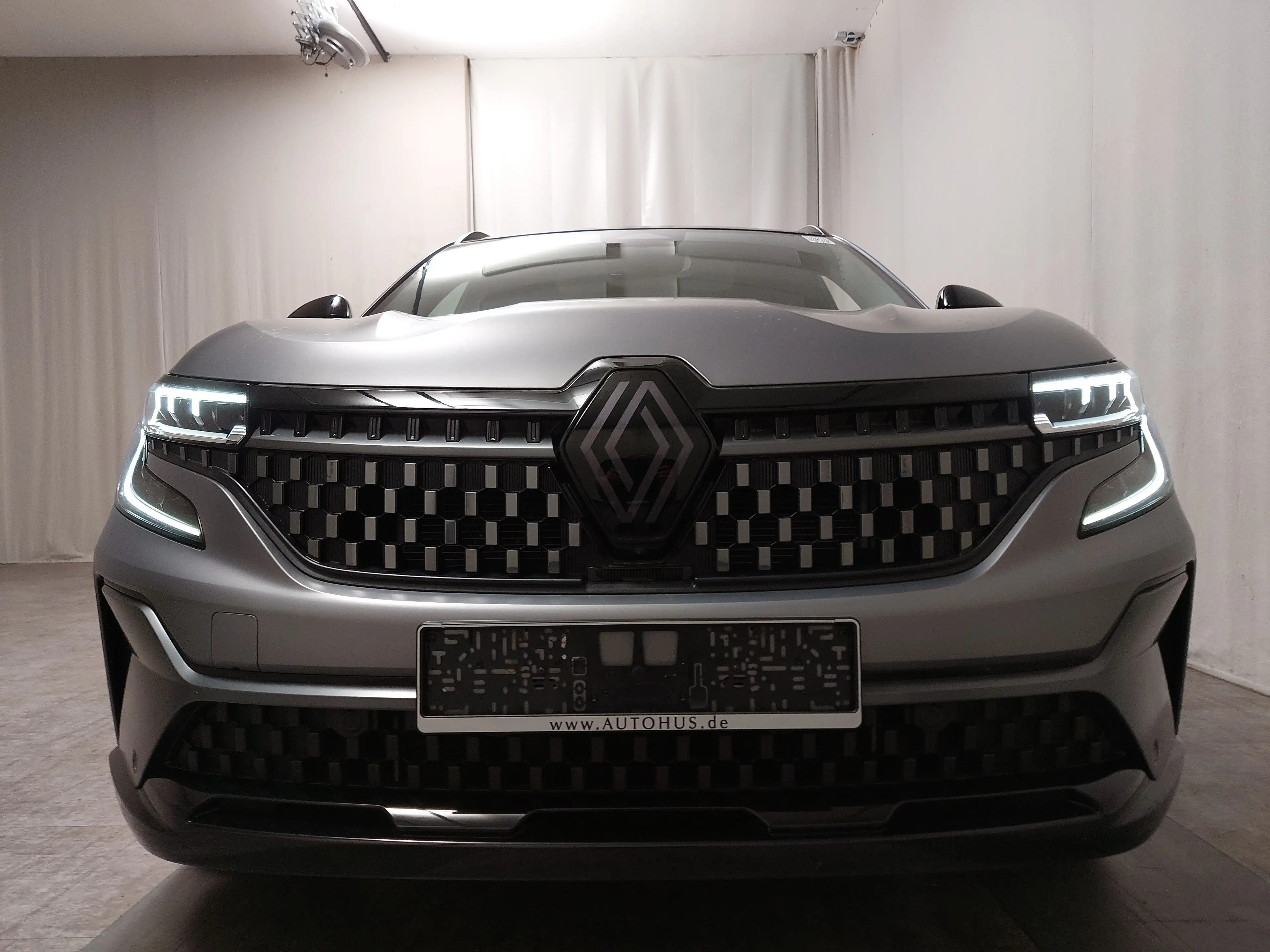 Renault Espace 1.2 E-TECH Hybrid 7-SITZE NAVI PANO HUD — photo 9