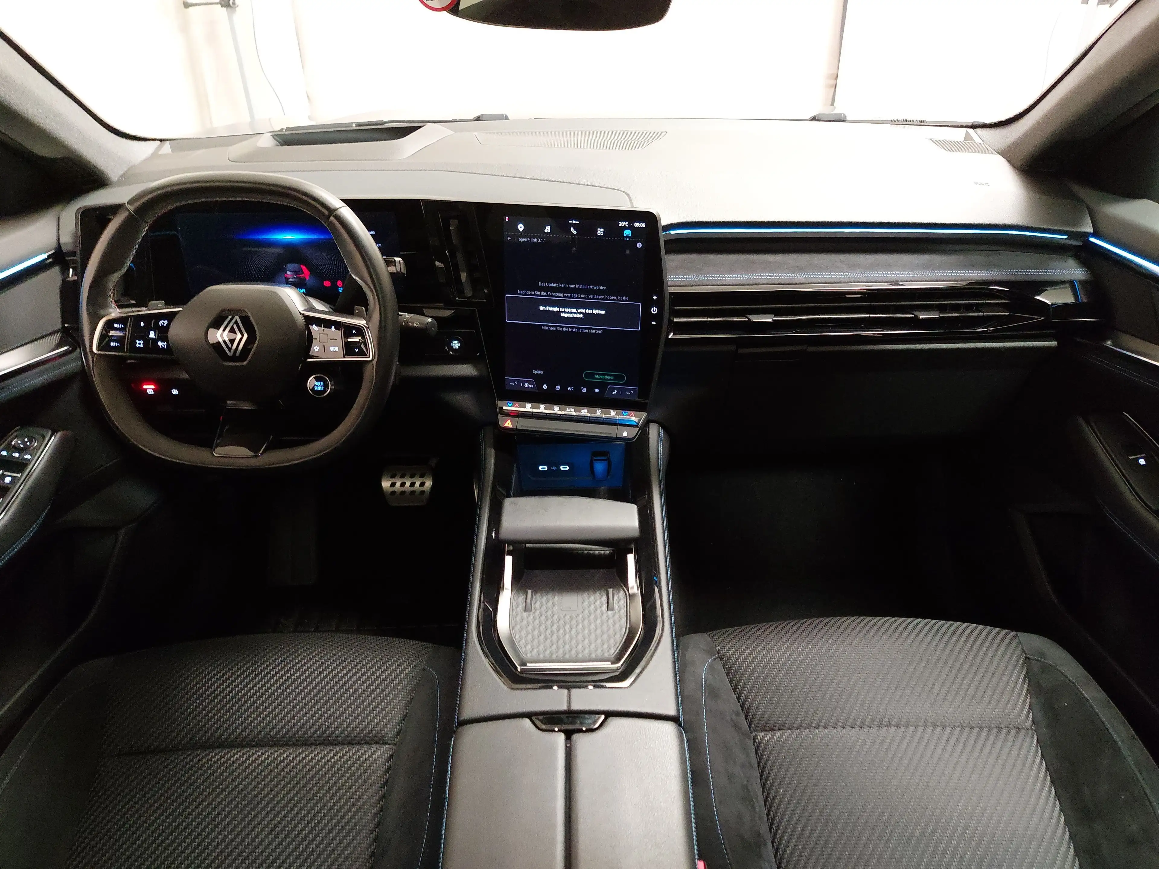 Renault Espace 1.2 E-TECH Hybrid 7-SITZE NAVI PANO HUD — photo 19