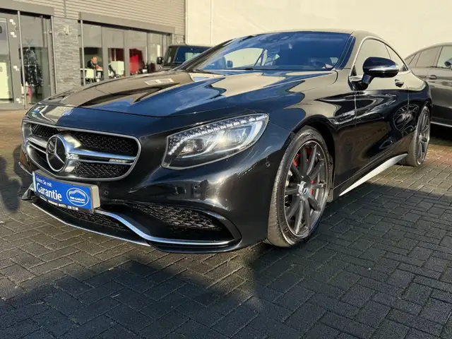Mercedes-Benz S 63 AMG Coupe 4Matic *3. Hand *Swarovski *VOLL