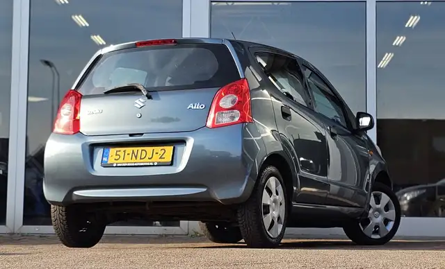 Suzuki Alto view 5