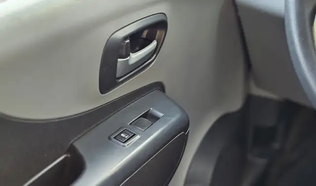 Suzuki Alto view 15