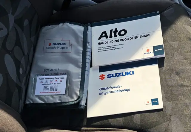 Suzuki Alto view 11