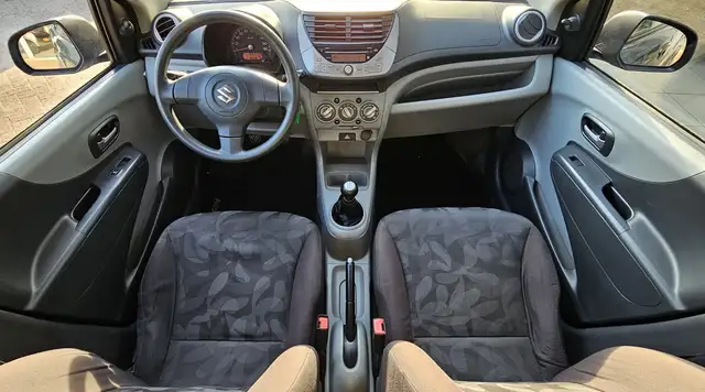 Suzuki Alto view 13