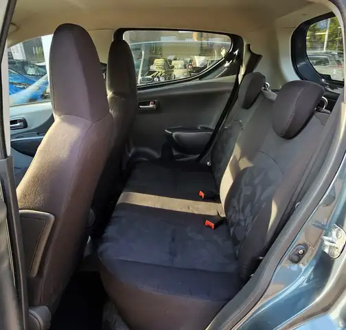 Suzuki Alto view 9