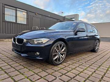 320 d 2-Hand Scheckheft 8xReifen