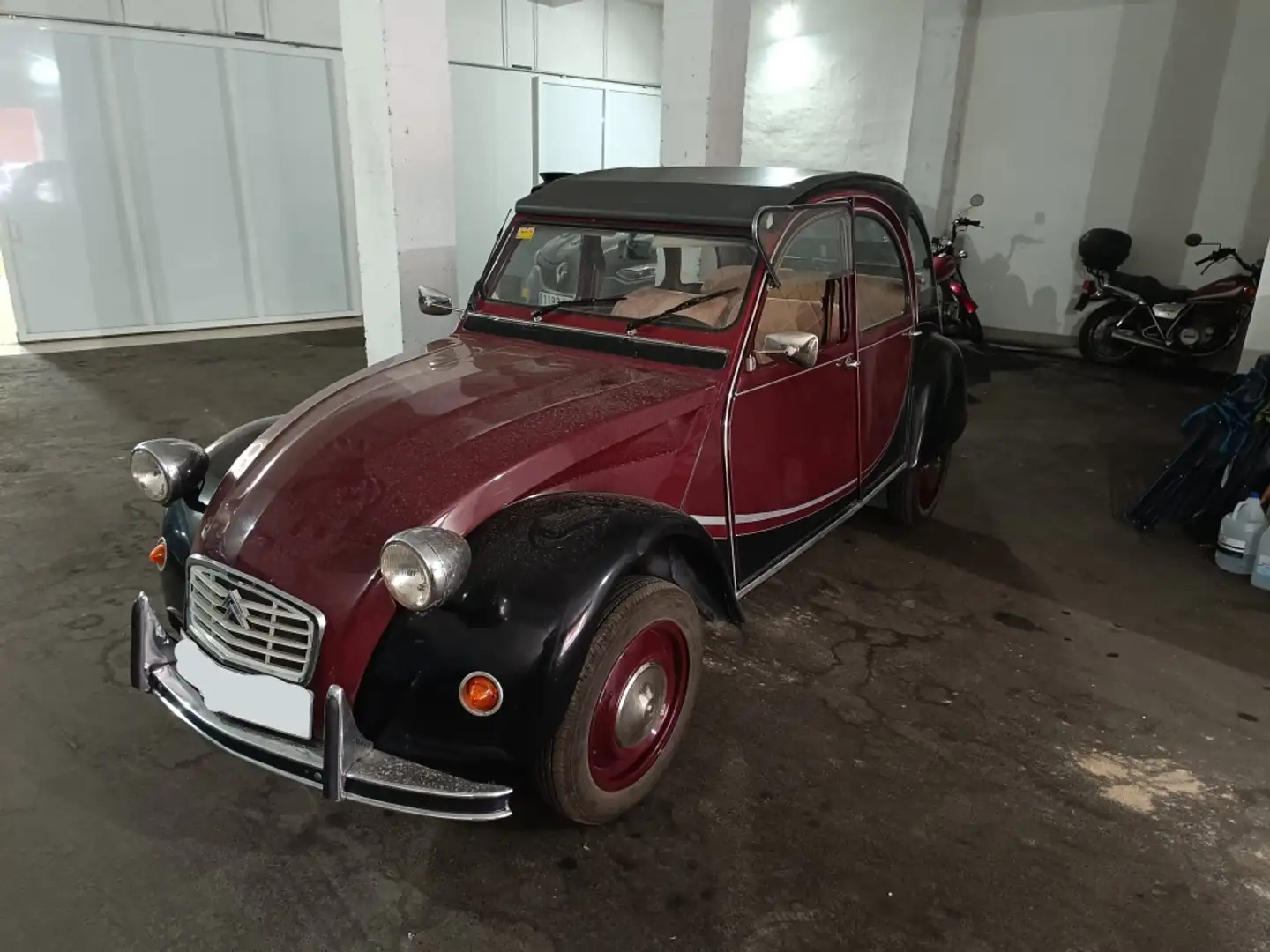 Citroen 2CV Marrón - 1