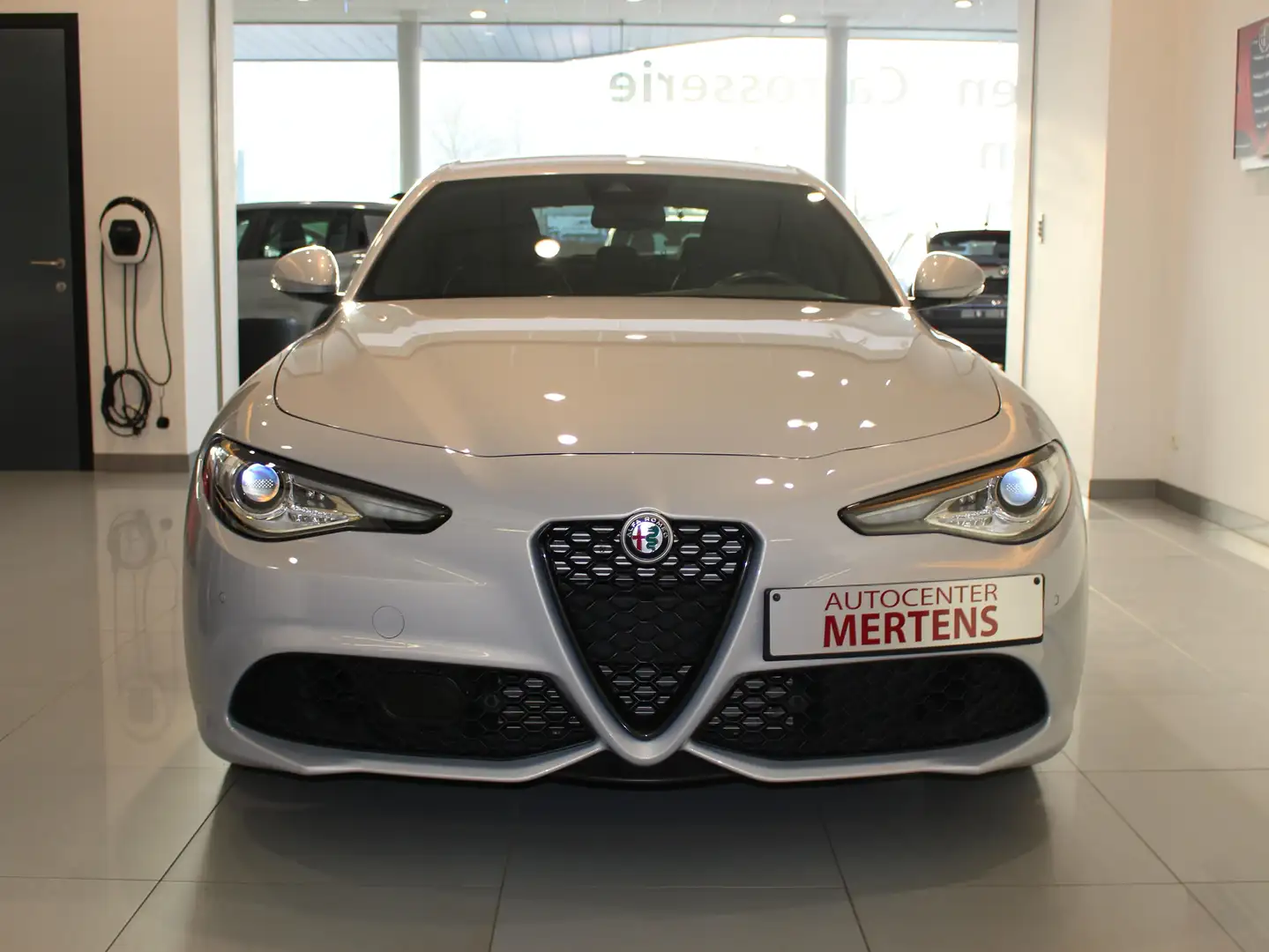Alfa Romeo Giulia Giulia 2.0 Turbo 16V AT8 Sprint Zilver - 2