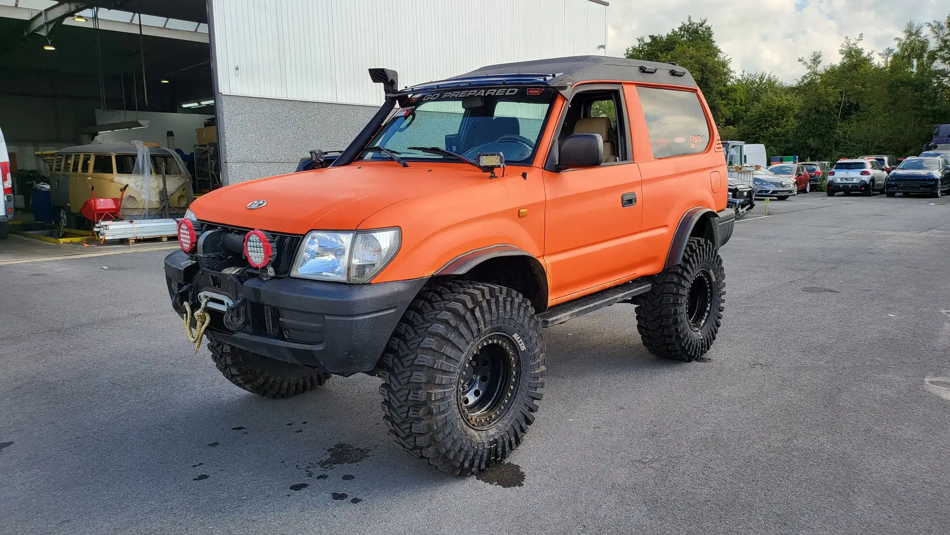 Toyota Land Cruiser LandCruiser ~ OFFROAD ~ Winch ~ Snorkel ~ CB ~ AUX Orange - 1
