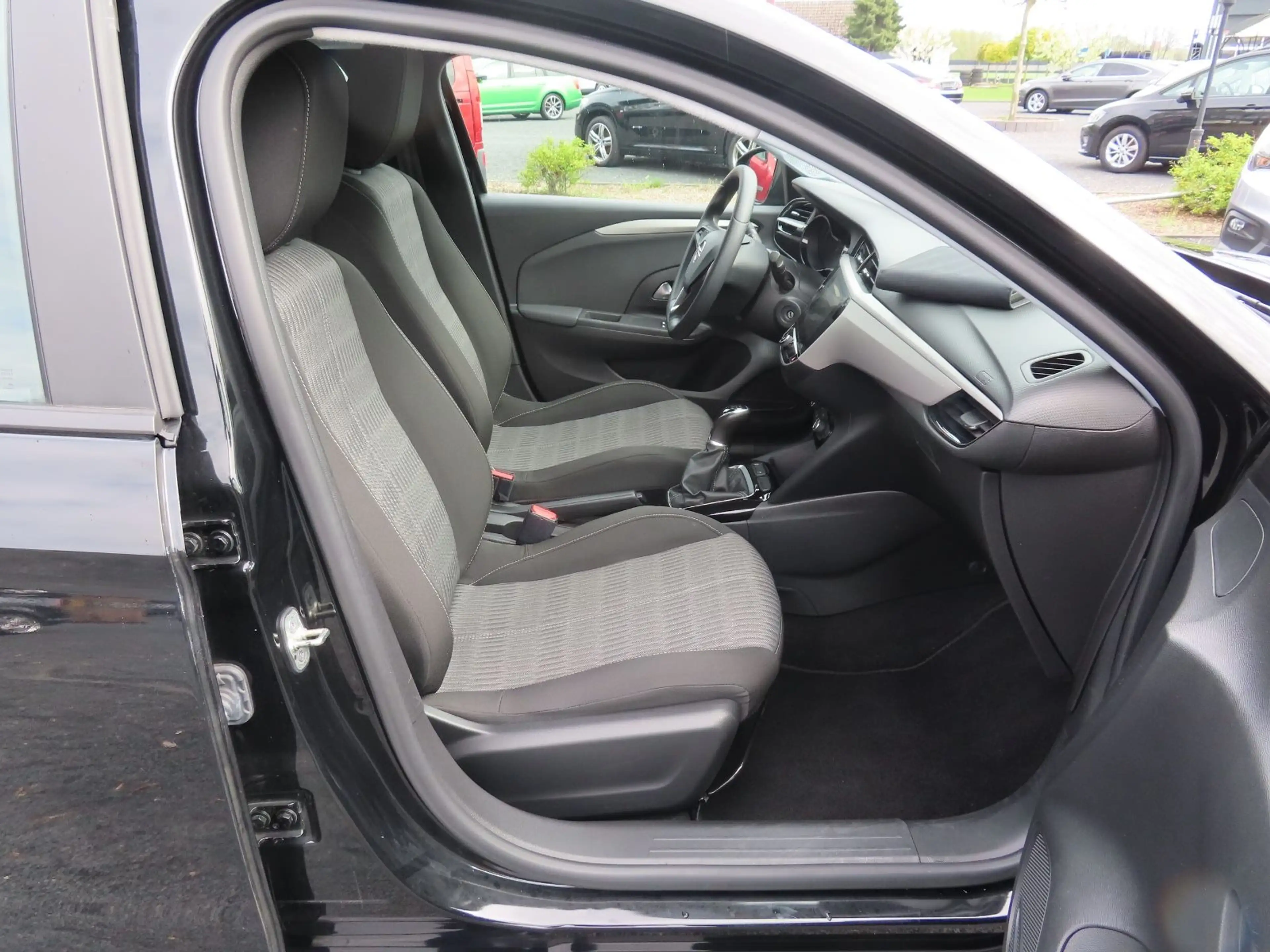 Opel Corsa F 1,2 Edition Klima Tempo. PDC Alu 1.Hd — photo 10