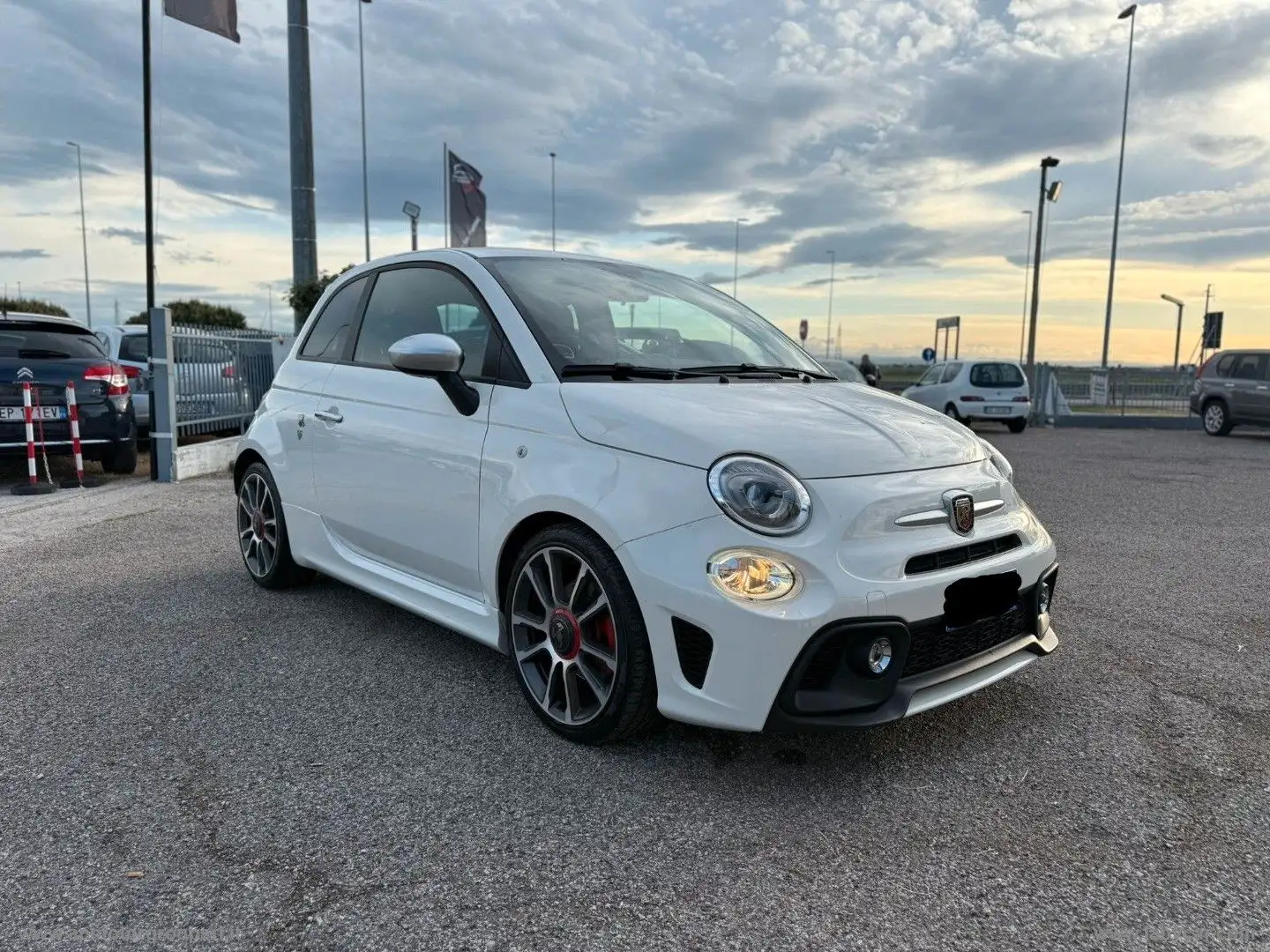 Abarth 595 Turismo Automatik *1.Hand, SOMMERFAHRZEUG* Bílá - 2