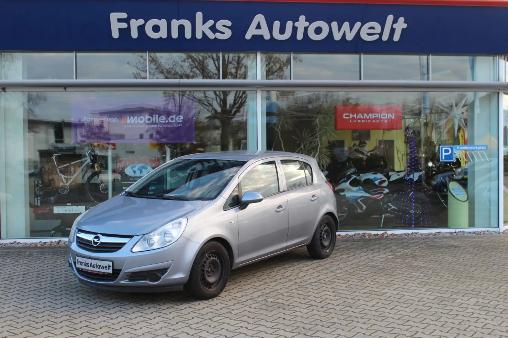 Opel Corsa D Edition Gümüş rengi - 1