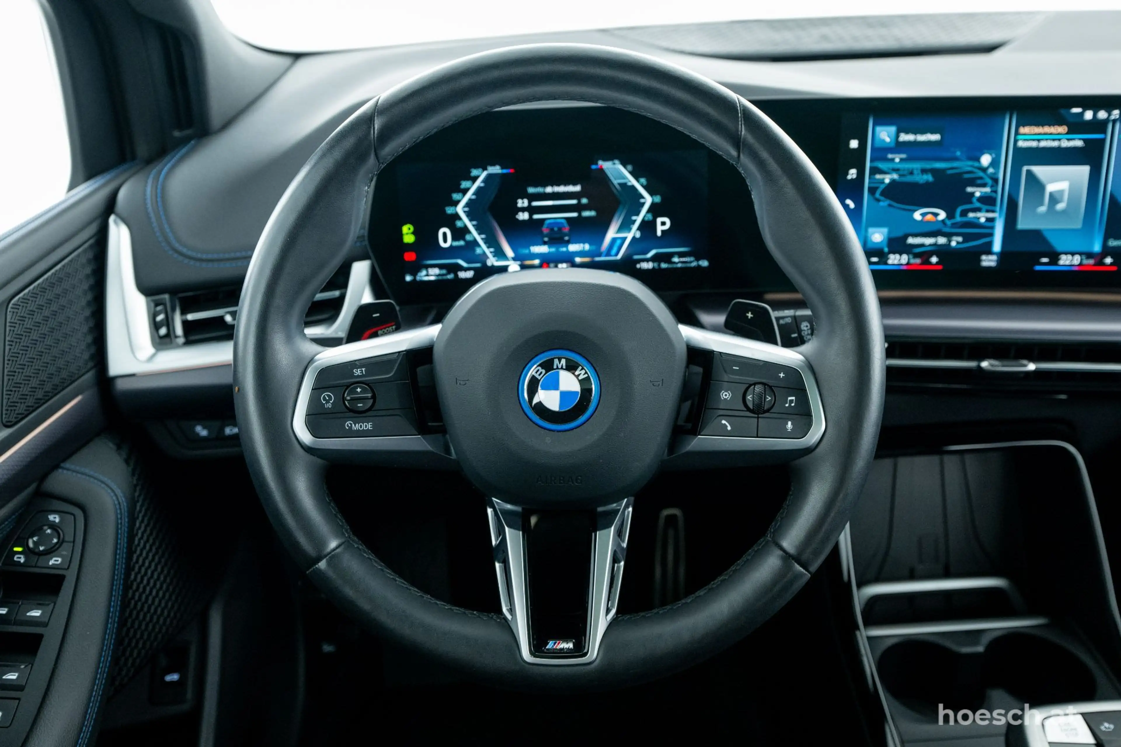 BMW 225 e xDrive Active Tourer M-Sport PREMIUM PANO -47% — photo 6