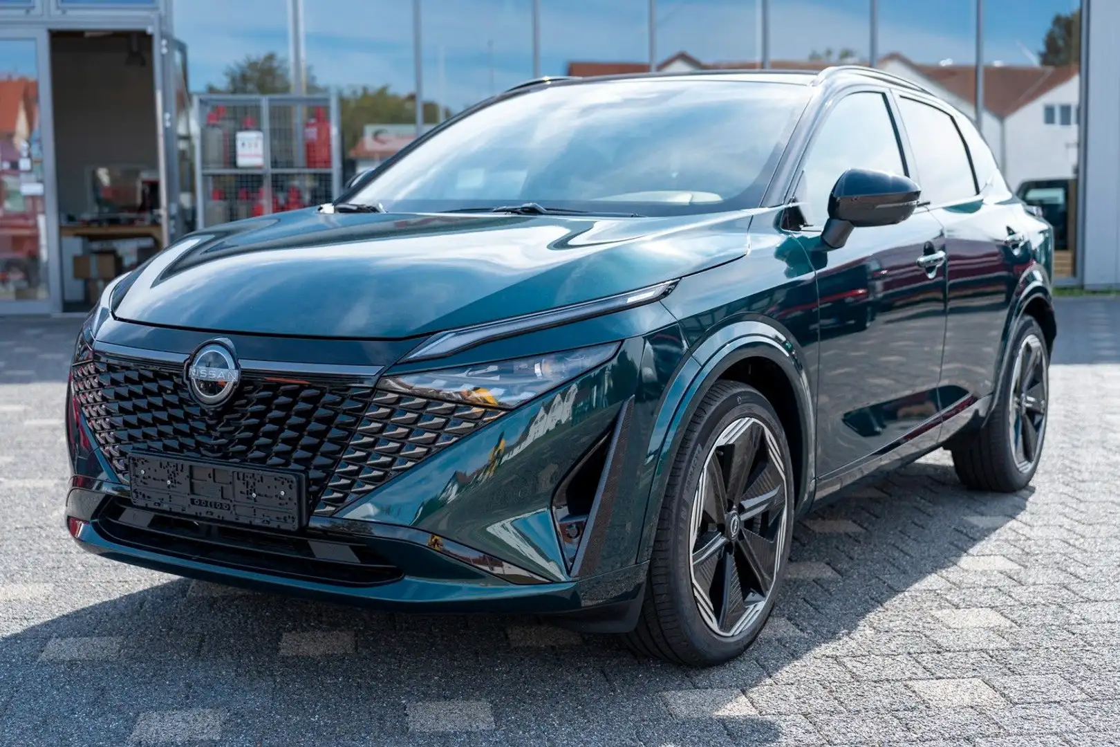 Nissan Qashqai N-Design 4x4 ( 29% unter UVP*) Grün - 1