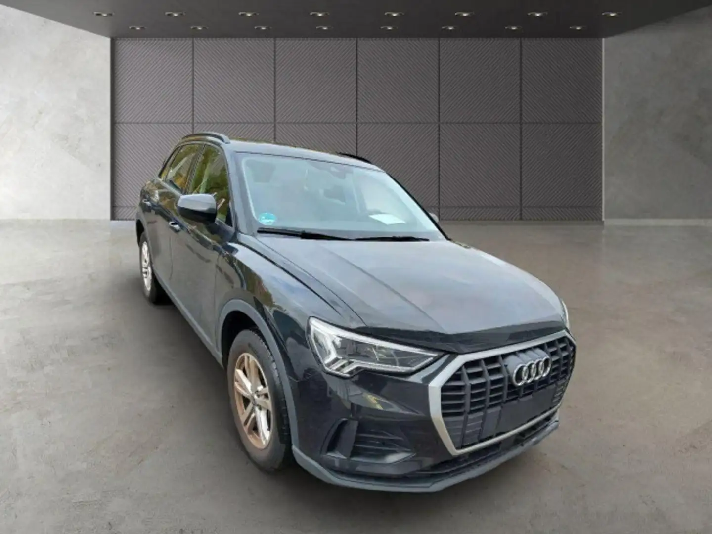 Audi Q3 45TFSI e Stronic NAVI LED GRA SHZ PDC VC Schwarz - 2