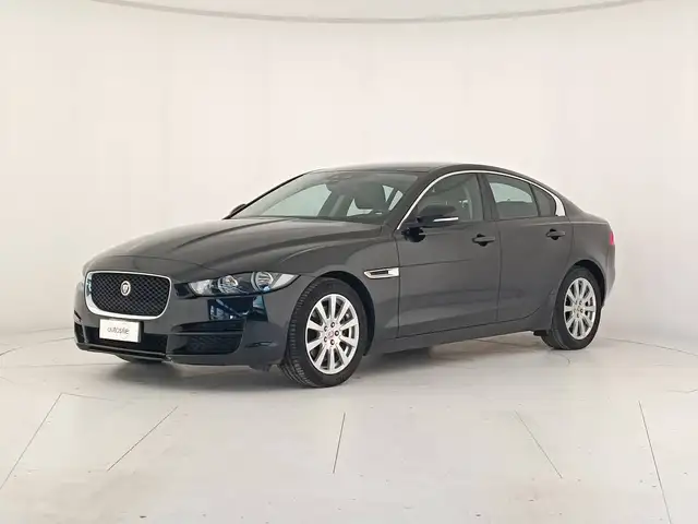 Jaguar XE Berlina 2.0 D Pure
